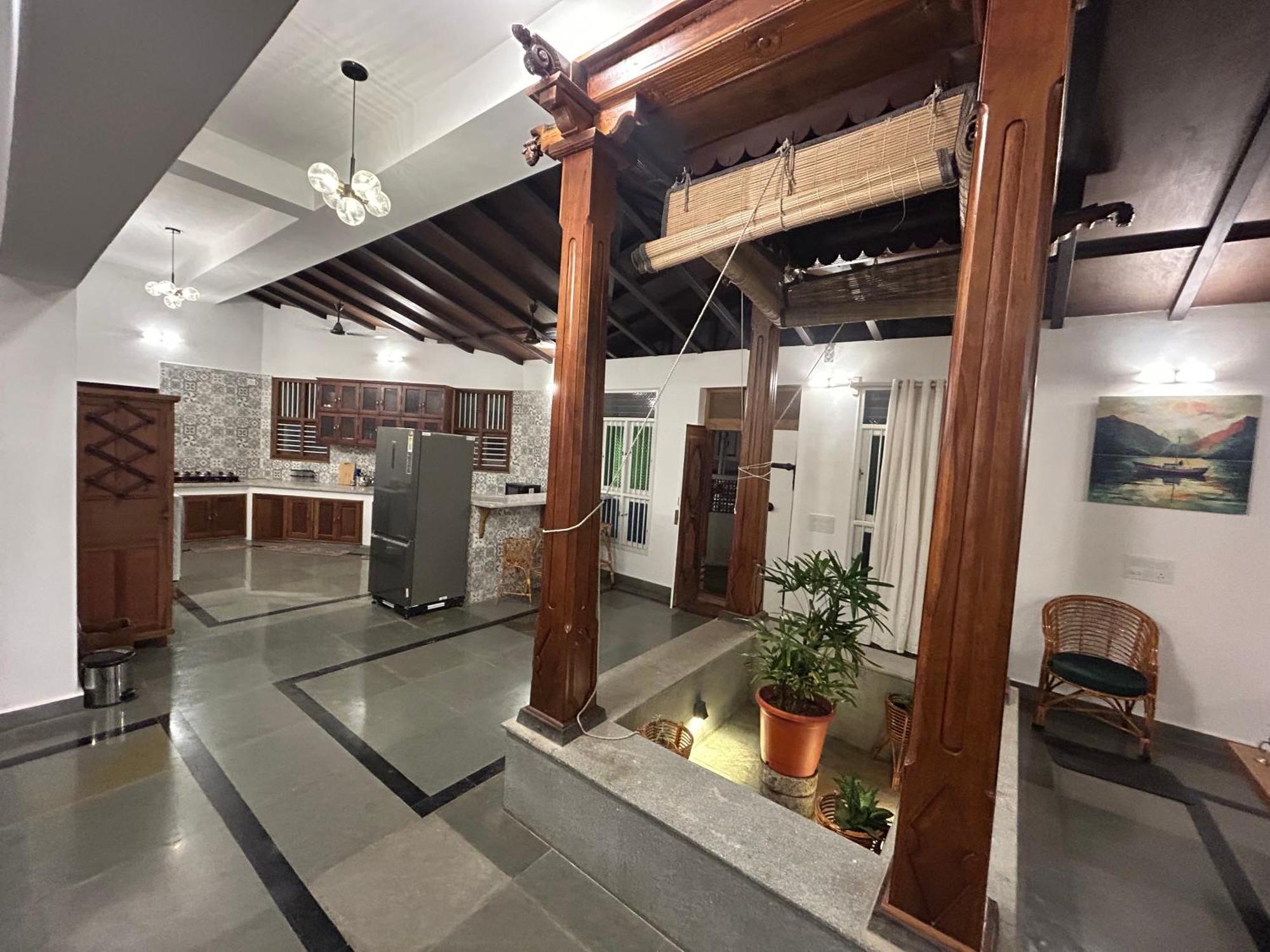 Hotel The First House Karaikal Exterior foto