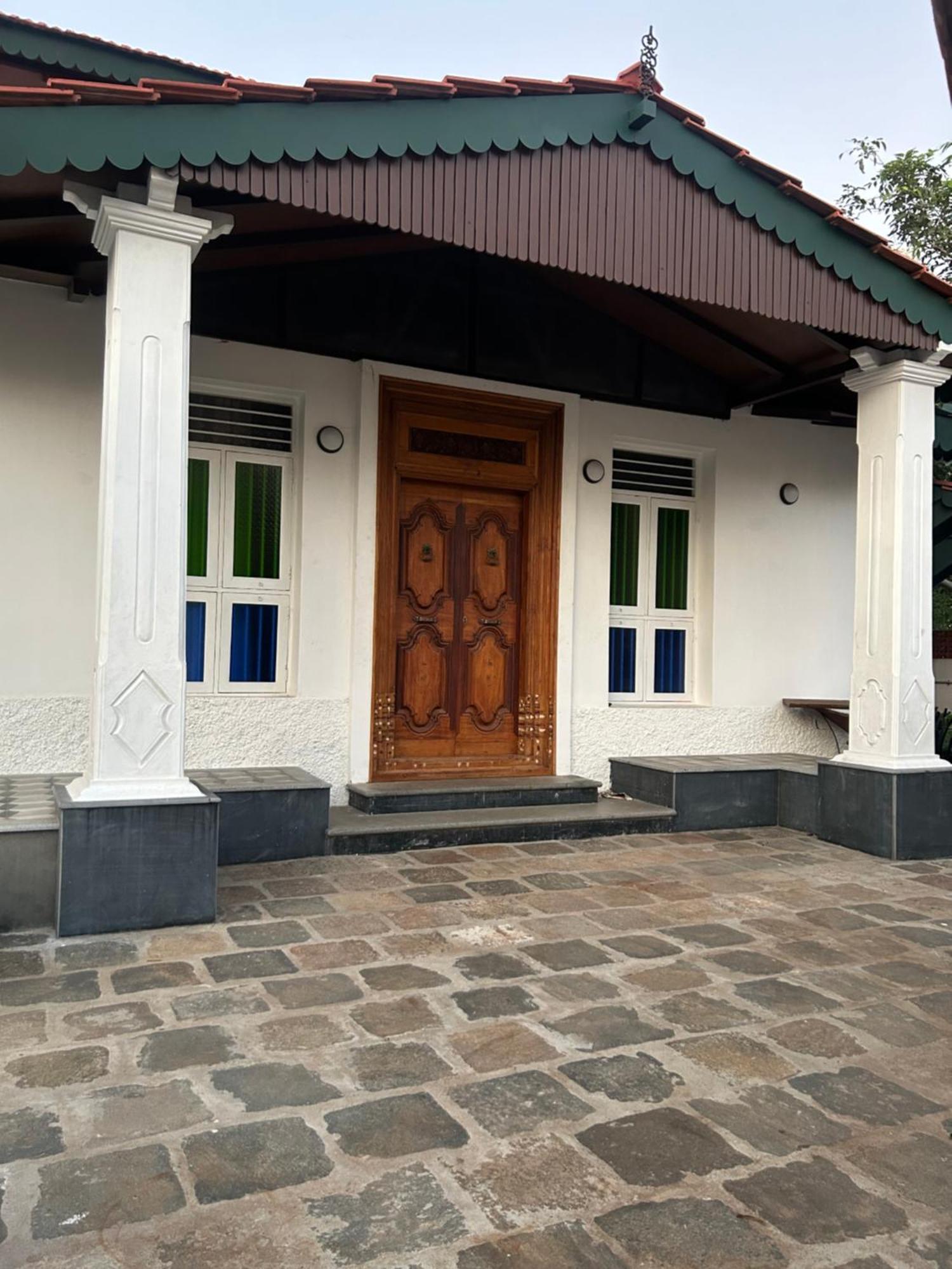 Hotel The First House Karaikal Exterior foto
